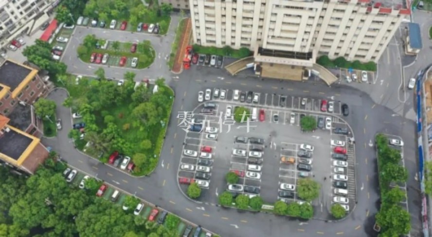 宜春市上高县行政******* - 地址已隐藏 免费停车位照片